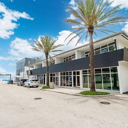 The Purple Pelican Beachfront With Ocean Balcony Unit 1 Fort Lauderdale Buitenkant foto