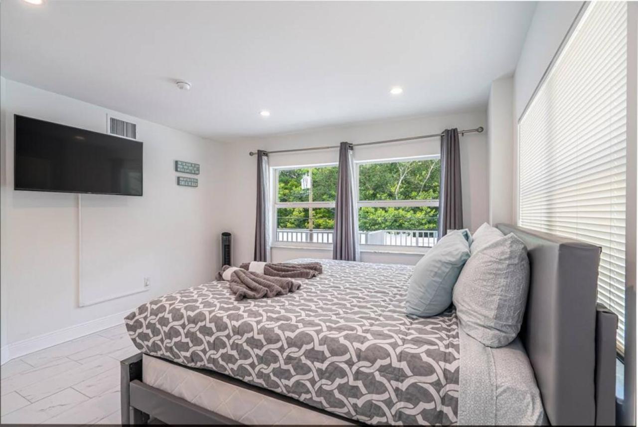 The Purple Pelican Beachfront With Ocean Balcony Unit 1 Fort Lauderdale Buitenkant foto